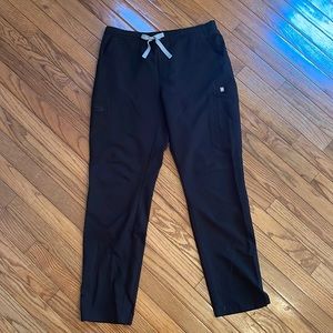 FIGS Yola skinny scrub pants, black, medium